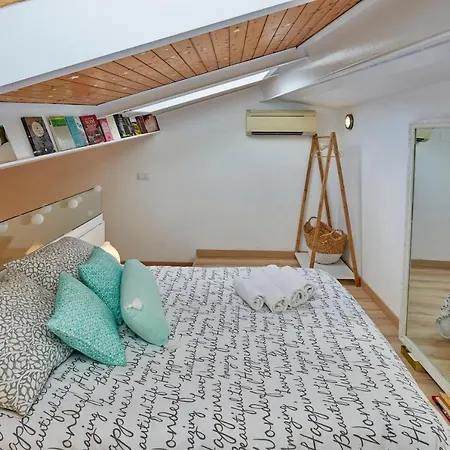 Duplex Rei Marti, 公寓